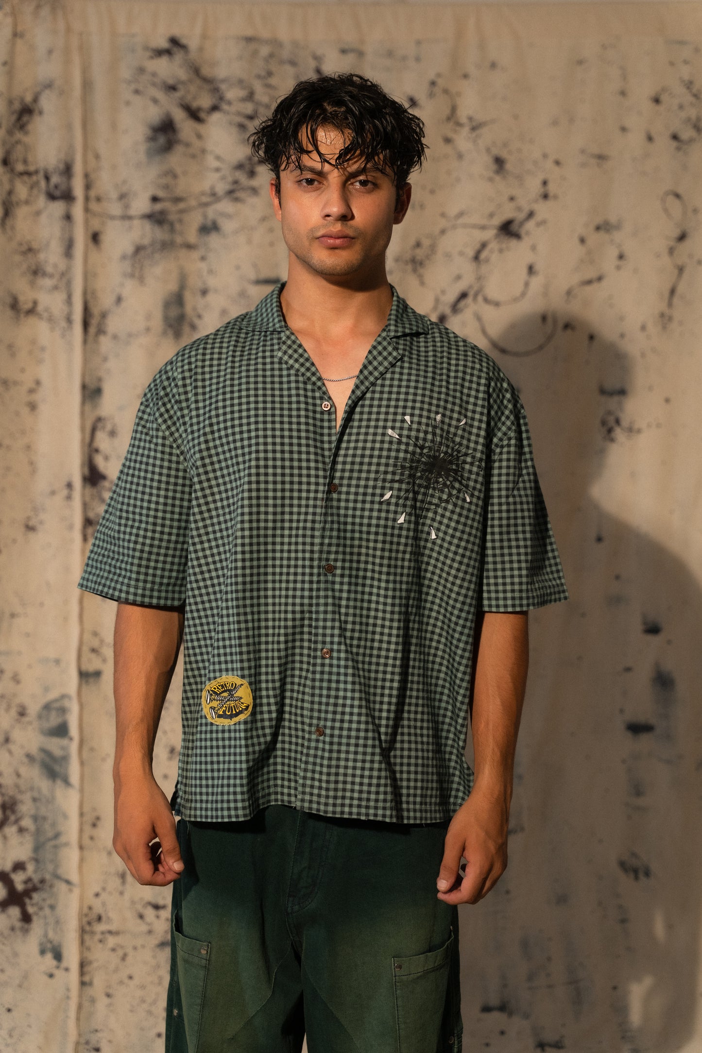 Broken - Oversized Shirt