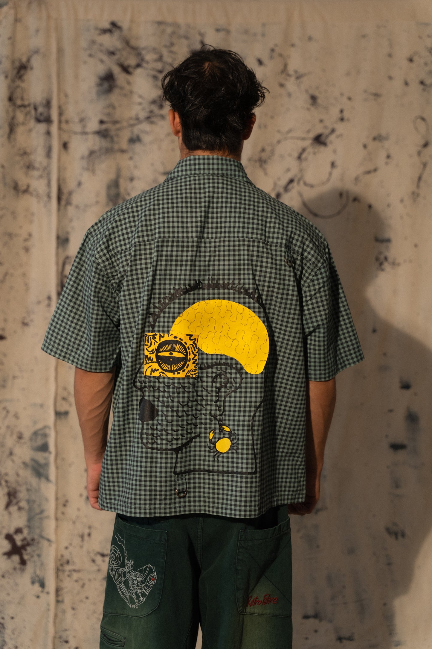 Broken - Oversized Shirt