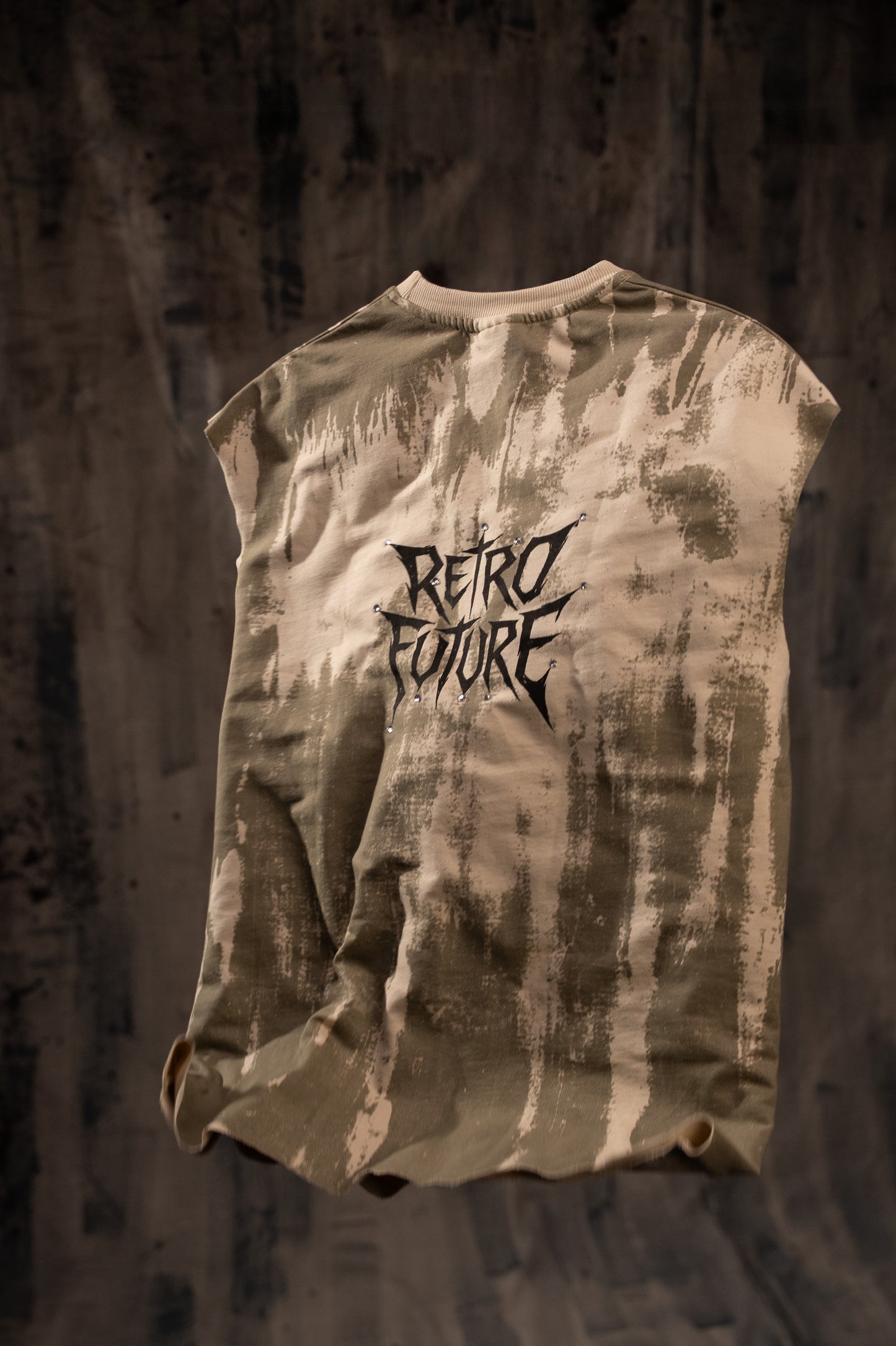 Desert Jewel- Sleeveless t-shirt
