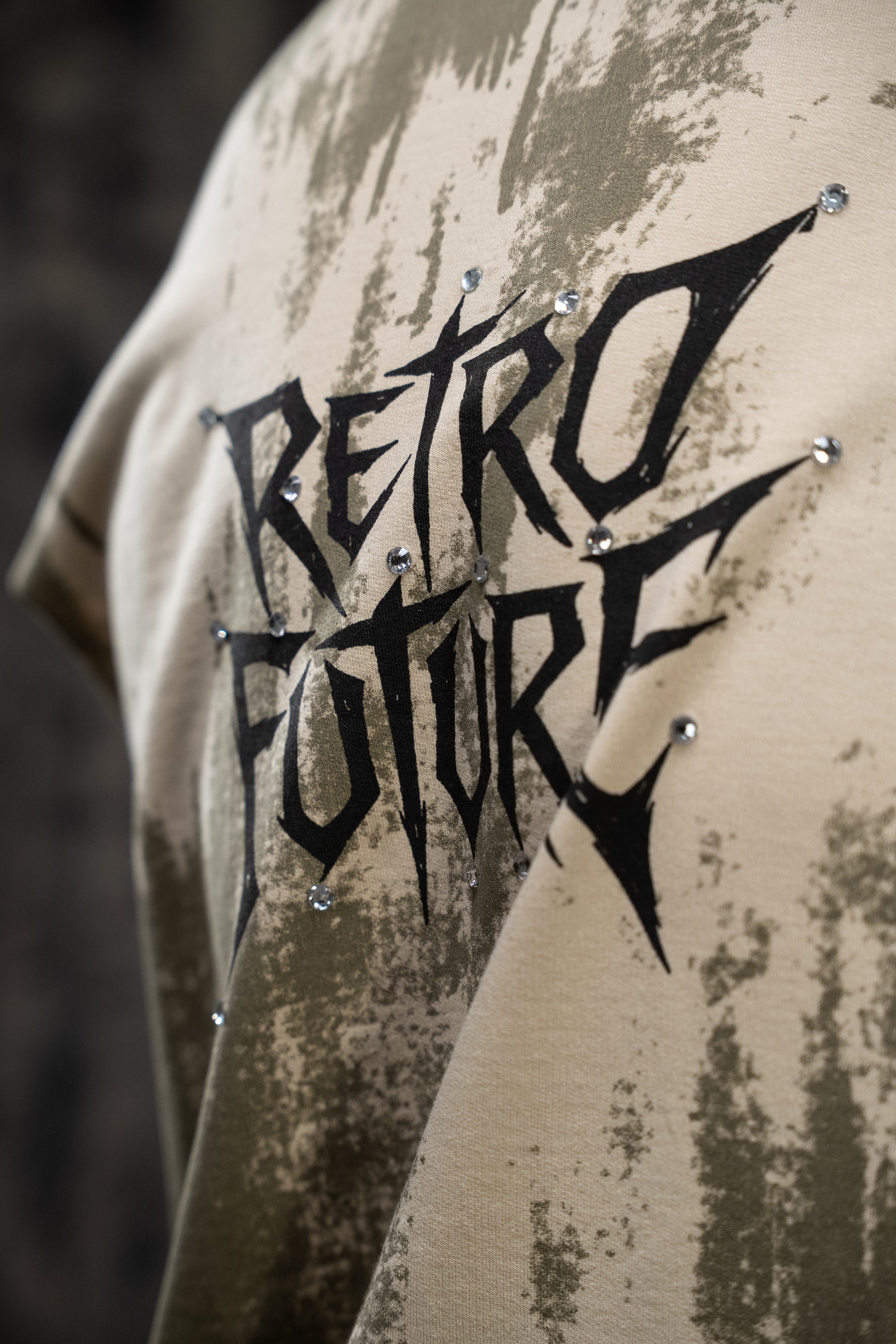 Text 'Retro Future' on a textured beige background with decorative elements.